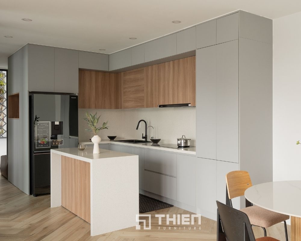 tủ bếp chữ L phù hợp cho nhà phố 