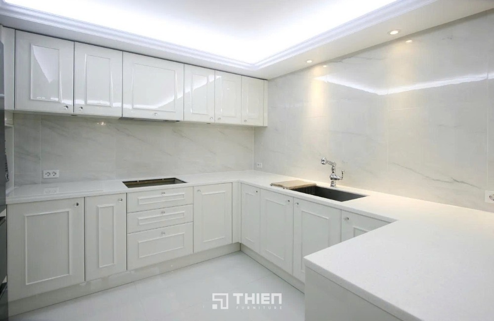 Tủ Bếp Chữ U Màu Trắng
