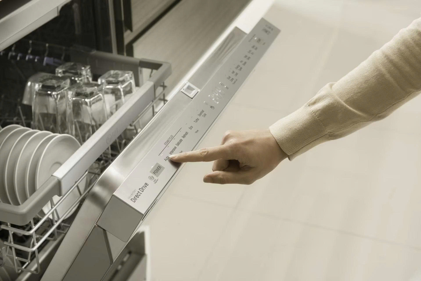 Ưu điểm nổi bật của máy rửa chén Hàn Quốc