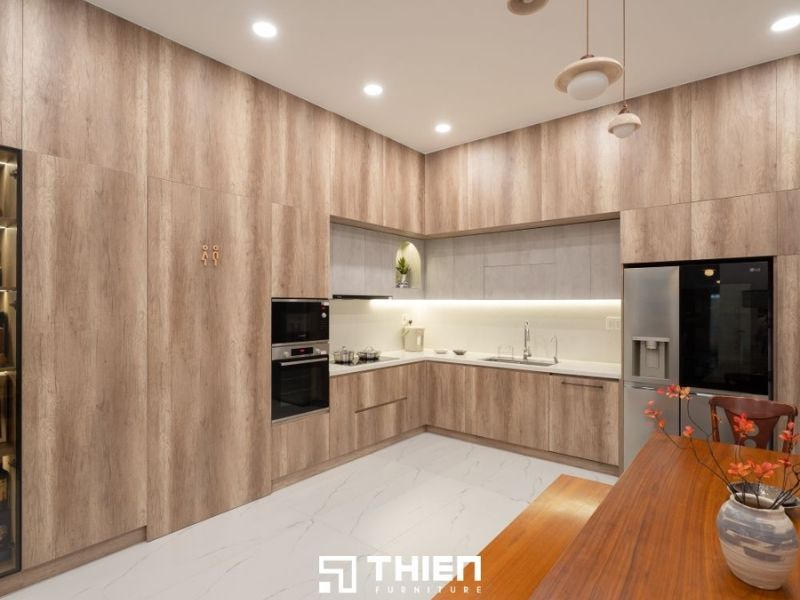 Tủ bếp chữ L sử dụng MDF chống ẩm và Gỗ Nhựa của An Cường
