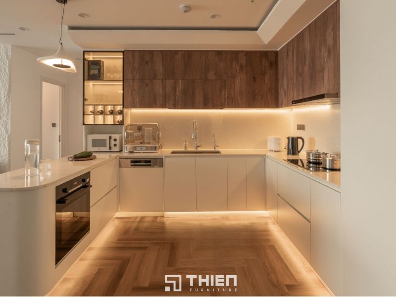 Tủ bếp chữ U MDF chống ẩm An Cường, bề mặt cánh phủ Melamine màu trắng
