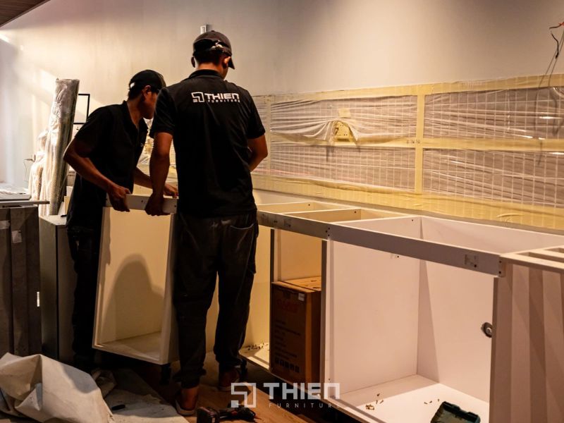 Quy trình sản xuất hiện đại và đảm bảo chất lượng tại Tủ Bếp Thiên