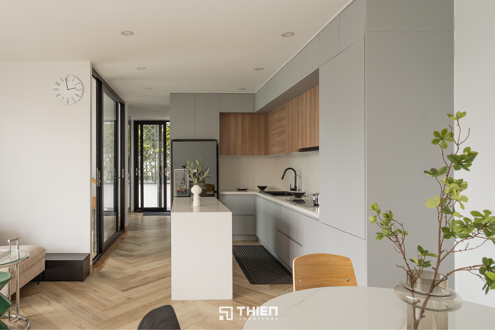 Bếp Chữ L Vân Gỗ Sang Trọng - Chị Như KDC Him Lam