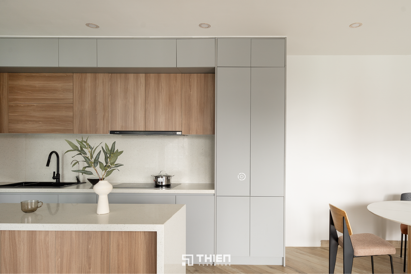 Bếp Chữ L Vân Gỗ Sang Trọng - Chị Như KDC Him Lam