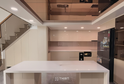Bếp Hiện Đại Tone Kem Thanh Lịch - Nhà Phố Chị Nga, Quận 7