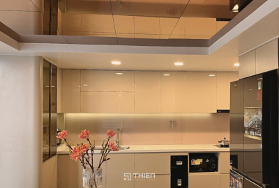Bếp Hiện Đại Tone Kem Thanh Lịch - Nhà Phố Chị Nga, Quận 7